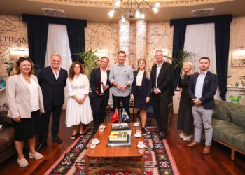 Veliaj pret delegacionin suedez: Synojmë politika sociale që ndihmojnë shtresat në nevojë