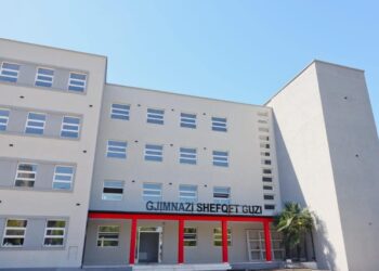 Rindërtohet gjimnazi i Gramshit, Rama: Kushte bashkëkohore për 430 nxënës dhe mësues