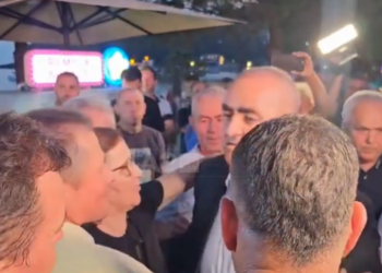 VIDEO / Himara në festë! Beleri pritet me fishekzjarrë e përqafime