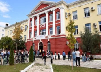 Raundi i dytë i regjistrimeve në universitet, fituesit afat deri më 7 tetor për të vendosur