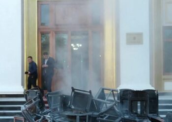 Noka paralajmëron tensione: Vendi meriton qeveritarë të denjë, siç jam unë dhe Berisha