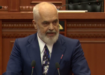 LIVE! Mbetjet toksike, Rama i përgjigjet Bardhit: Goja e tellallit është hapur si dritarja 7-penxherëshe e katit të 8