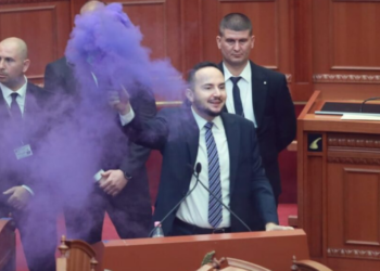Prokuroria dërgon me urgjencë shkresën në Kuvend, Salianji reagon në prag të arrestimit: S’ma mbyllin dot gojën mua…