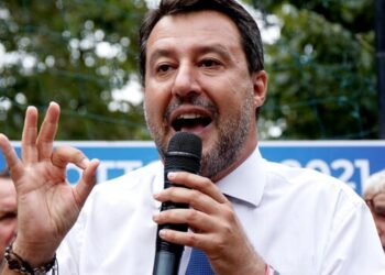 Nuk i lejonte të zbrisnin në brigjet italiane/ Vonoi zbarkimin e 147 emigrantëve, nis procesi kundër Matteo Salvinit, ja sa vite rrezikon