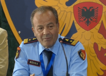“Dorëhiqet Muhamet Rrumbullaku”, Sokol Bizhga në krye të Policisë së Shtetit!