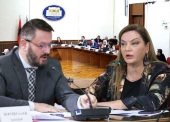 “Nuk qenka mirë ky sot”, Ndreca përplaset me Vokshin: Ëhë-ëhu janë pasthirrma, jo argumente…
