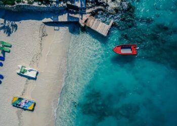 Media franceze “Luxus Magazine”: Shqipëria, destinacioni turistik më trendi i momentit