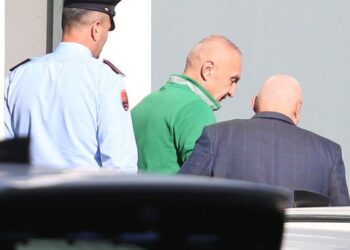 “Dosja për Ilir Metën është një nga më të kopsiturat në SPAK”, gazetari: Në celularin e Kryemadhit qëndron “kutia e Pandorës” për…!