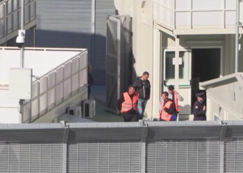 “Pse të harxhojmë para për vendet e treta?” Anglia dhe Spanja, plane për qendra azilkërkuese brenda territorit