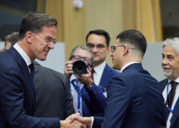 Ministri Pirro Vengu merr pjesë në Ministerialin e NATO në Bruksel, në fokus investimet në kapacitete dhe teknologji të reja