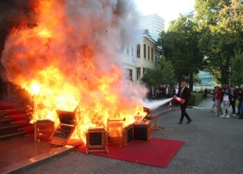 Një ‘opozitë’ siç e do Edi Rama!