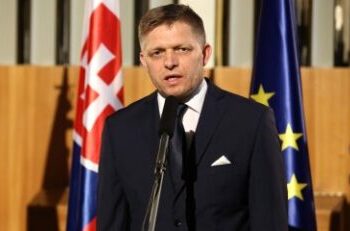 “Nuk kanë më vend në BE”/ Kryeministri sllovak: Lufta kundër emigracionit të paligjshëm, prioritet absolut