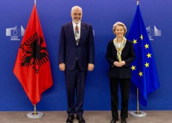 Von der Leyen të mërkurën në Tiranë, presidentja e Komisionit Europian nis turin ballkanik nga Shqipëria