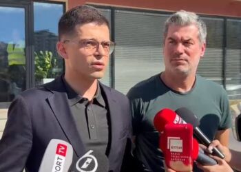 Përmbytja e Vlorës, ministri i Mbrojtjes: Prioritet çlirimi i ujërave nga nëntoka e pallateve! Banorët do të dëmshpërblehen