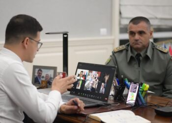 Moti i keq, ministri Vengu takim online me ministrat dhe kryebashkiakët e Lezhës e Shkodrës