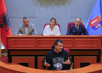 Në 20 Tetor nis Maratona e Tiranës, Veliaj: “Një ‘pushtim’ i bukur i qytetit; mundësi për të promovuar kulturën dhe sportin”