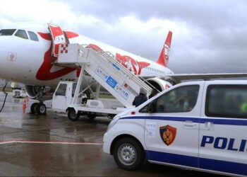 I dënuar për transport të emigrantëve nga Siria, ekstradohet nga Vjena 26-vjeçari nga Bulqiza