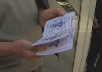 Bizneset dhe familjarët paguajnë faturat, institucionet shtojnë borxhet ndaj OSHEE