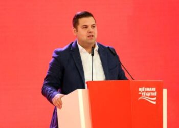 Meta e akuzoi si “çimkaxhi”, Braimllari jo më kryetar i Këshilltarëve të PL në Tiranë