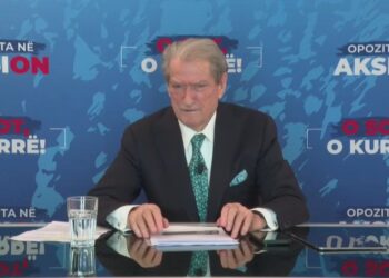 Korrupsion për ligjet me porosi, Berisha mbron Metën: LSI me 20 deputetë, shumicën e kishte Rama