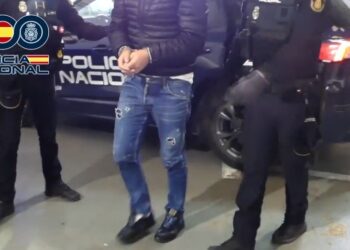 I dënuar me burgim të përjetshëm, arrestohet shqiptari në aeroportin e Valencias