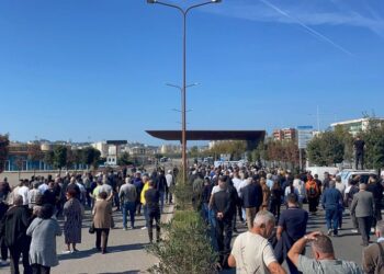 Mbërrin sot anija me mbetje të rrezikshme, protestë në Portin e Durrësit