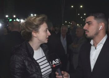 Më në fund, një njeri i Metës del në protestë: Na kanë marrë peng Presidentin, kuptoni apo jo?