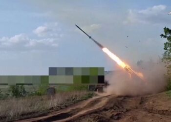 “Fronti ukrainas u shemb”, gjenerali ukrainas konfirmon problemet masive në Donetsk