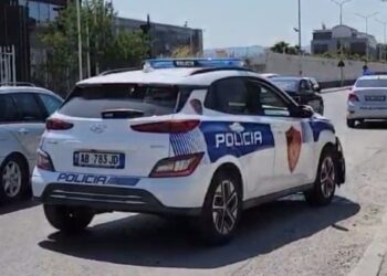 Tragjike në Kamëz, gjyshi aksidenton për vdekjen nipin e mitur, detaje nga ngjarja e rëndë