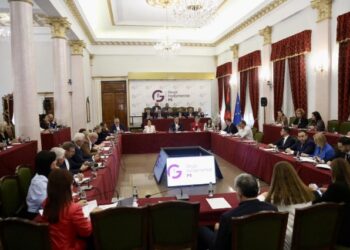 Përfundon mbledhja e grupit të PS, asnjë diskutim për protestën e opozitës