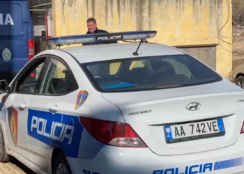 Plagosja në Peqin/ Fshehu pamjet e kamerave të sigurisë, arrestohet pronari i lokalit ku ndodhi ngjarja, ende në kërkim autori