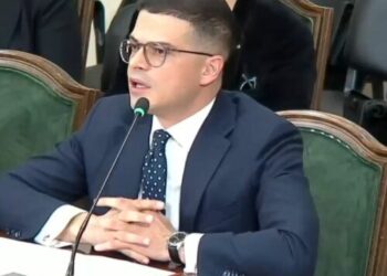 “Ambasada ruse dizinformoi…”, ministri Vengu: Shqipëria, në shënjestër nga Rusia dhe Irani