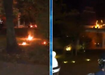 Protestuesit hedhin molotov drejt selisë së Partisë Socialiste, merr flakë banderola dhe hyrja e godinës