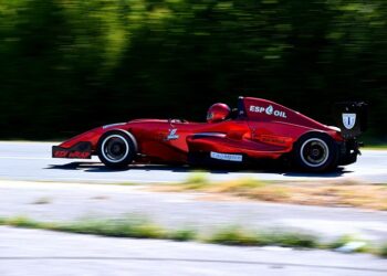 PROFIL/ Njihuni me Gentjan Shaqirin, pedagogu dhe garuesi i vetëm shqiptar që fiton një kampionat të menaxhuar nga FIA