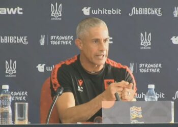 Llogaritë e grupit, kuqezinjtë e Sylvinhos vetëm për fitore