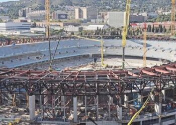 Sherri mes punëtorëve shqiptarë dhe rumunë në stadiumin e Barcelonës, 6 të plagosur e 20 të pushuar