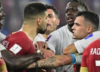Serbi-Zvicër, Xhaka udhëheq Helvetët si kapiten
