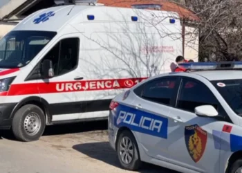 Zjarri në një banesë në Burrel, humb jetën nga asfiksia 41-vjeçarja