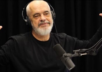 “Do të bëjmë sistemin e parë të prokurimeve me inteligjencë artificiale në Europë”, Rama me batuta: I lëmë AI të marrë baltën!