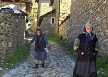 Rabdishti, fshati karakteristik i Peshkopisë me vlera të larta të trashëgimisë kulturore