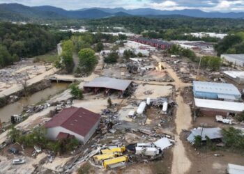 “Krijuat uraganin”, meteorologët amerikanë kërcënohen me vdekje pas teorive konspirative