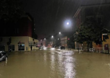 FOTO/ Mbeti i bllokuar në makinë, ky është 20-vjeçari që humbi jetën në Itali nga moti i keq