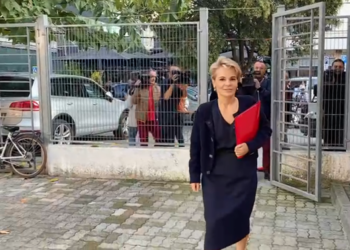“Nuk punon karta e kreditit”/ Dosja e SPAK: Kryemadhi shpenzoi 12 mijë euro brenda ditës në dyqanin në San Marino