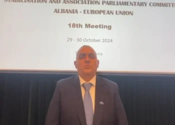 Beleri refuzon mediat shqiptare dhe flet në greqisht: Rama më urren, Shqipëria të tregojë që dëshiron të jetë pjesë e Europës