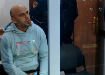Shtyhet gjyqi ndaj vrasësit serial të grave, Dan Hutra bën “interesantin” para gazetarëve: Mos gënjeni shumë