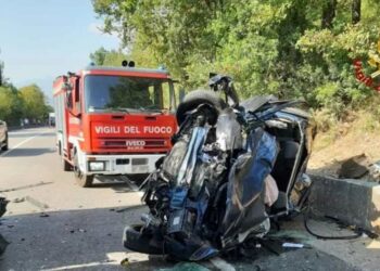 Përmbyset makina, humb jetën 32-vjeçari shqiptar në Itali dhe plagosen tre shokët e tij