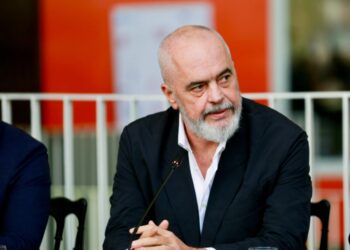 “Shyqyr që ekonomia po na funksionon”, Rama-pensionistëve: Çdo fjalë që jap, e mas…