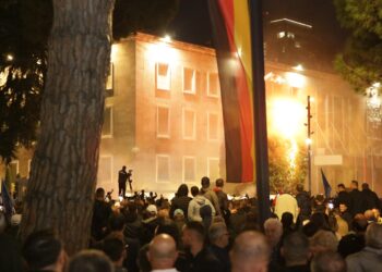 Caktohet ora për protestën/ PD tjetër skenar kaosi, më 29 tetor bllokime rrugësh në disa qytete