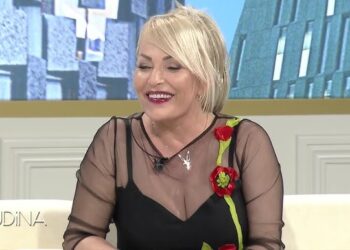 “Durova vetëm për tim bir”, Maya flet për raportin me ish-in: Ai as e takon djalin! Videon e manipuloi!