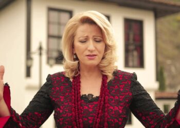 Historia/Si u krijua “Xhamadani vija-vija” për Kosovën? Kompozitori: Shkurte Fejza u habit kur e dëgjoi…